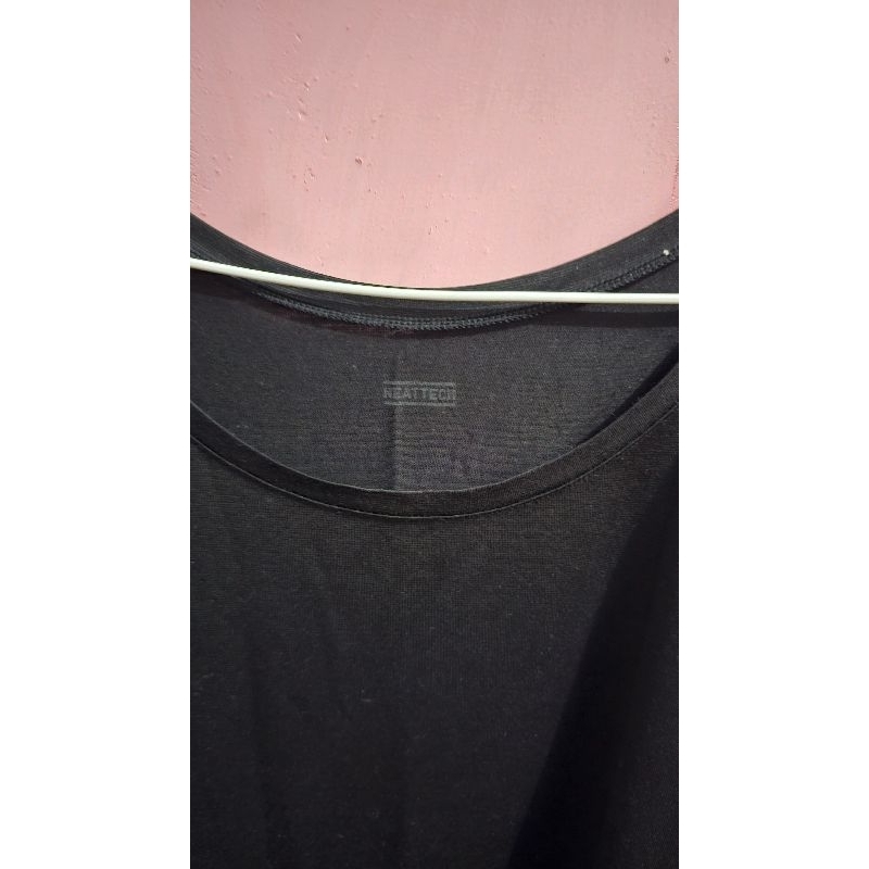 Uniqlo Woman HEATTECH Tank Top : Black (S)