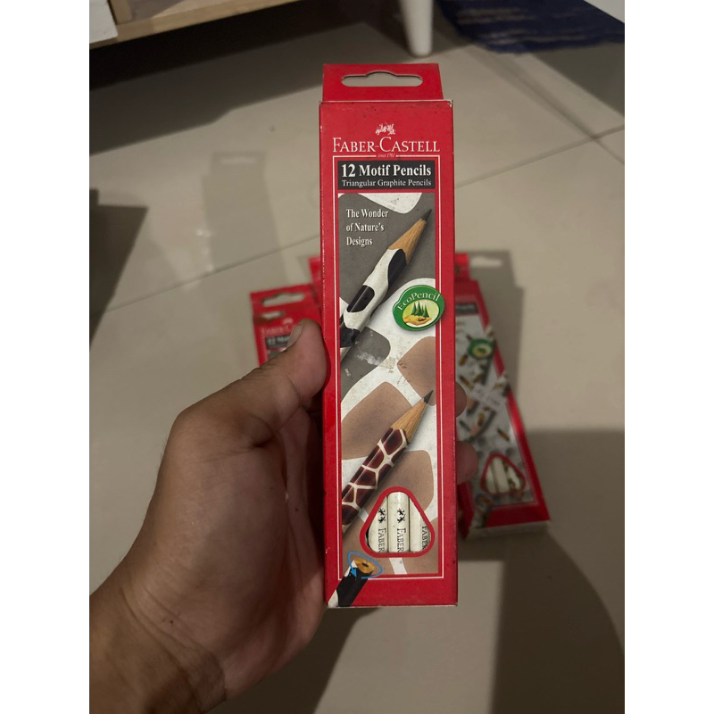 

pensil faber castell 12 motif triangle 1 pack