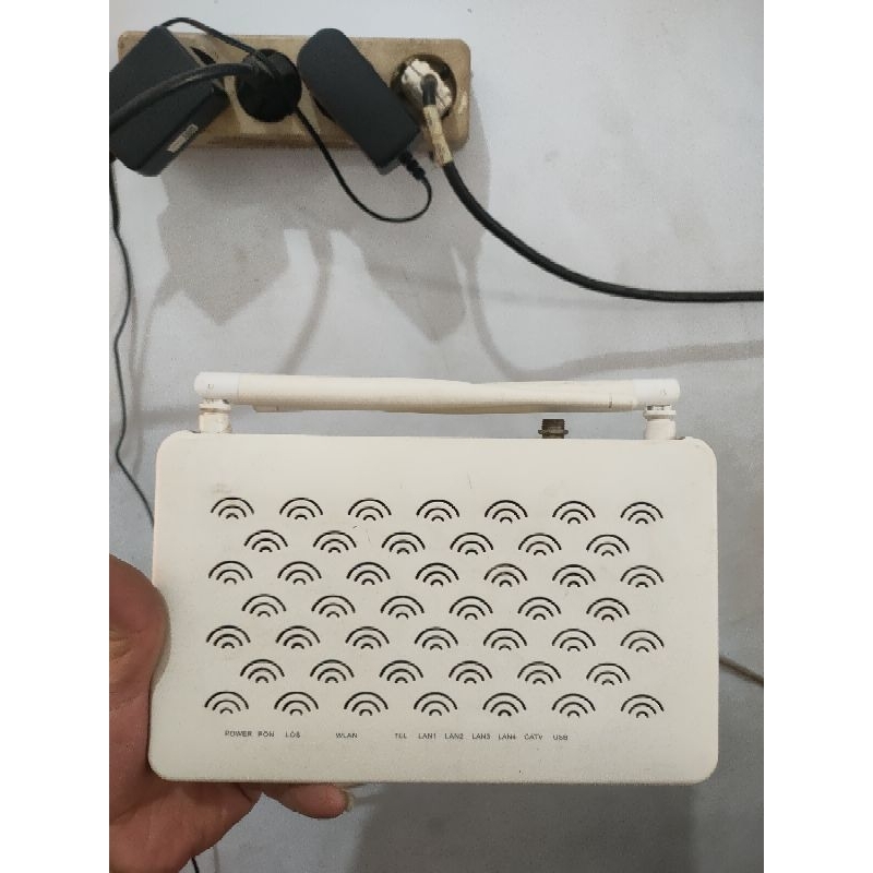 ZTE V1 GPON ONT F460, F690L port ijo