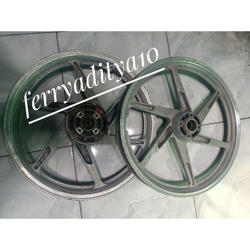 velg enkei dics depan belakang satria 2 tak 120ru lumba dan hiu lscm malaysia