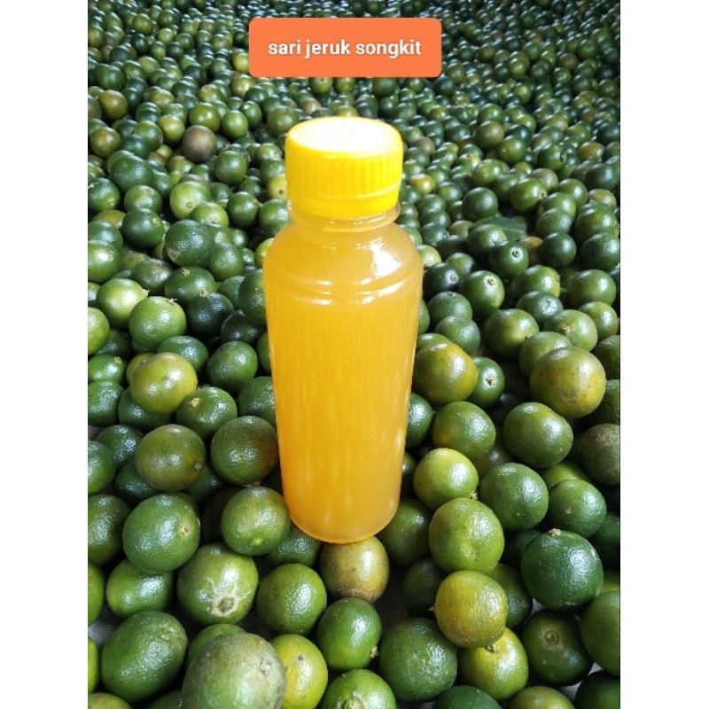 

250ml sari jeruk songkit/jeruk sokit peras