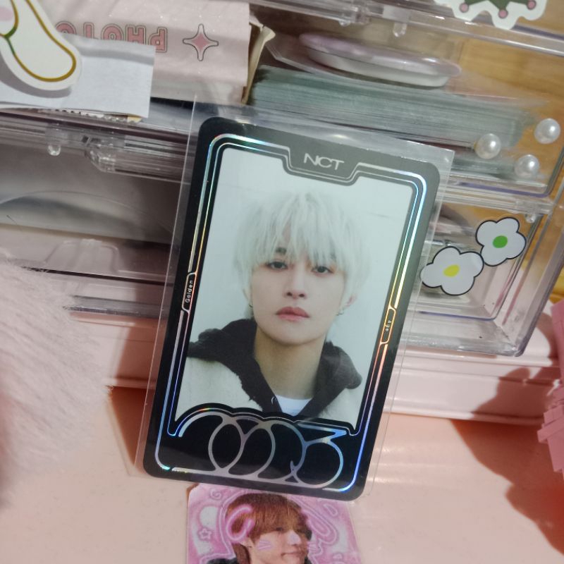 Wenwen - Photocard Official Yangyang NCT era Golden Age 2023 Yearbook