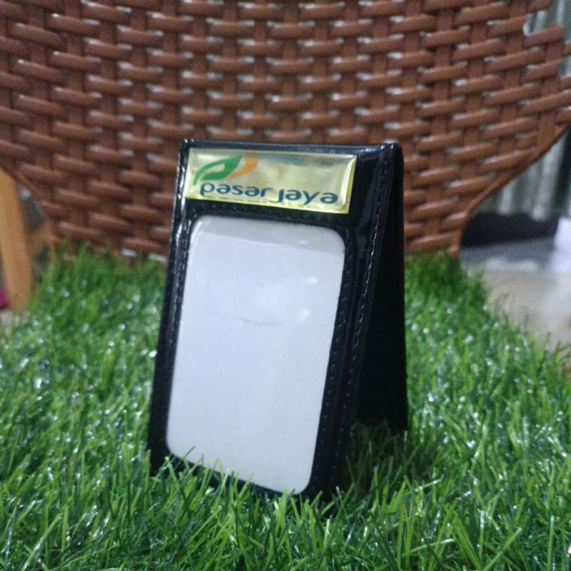 

Dompet id card saku Pasar Jaya