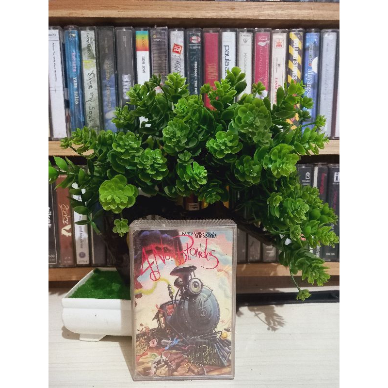 KASET A NON BLONDES BIGGER BETTER FASTER