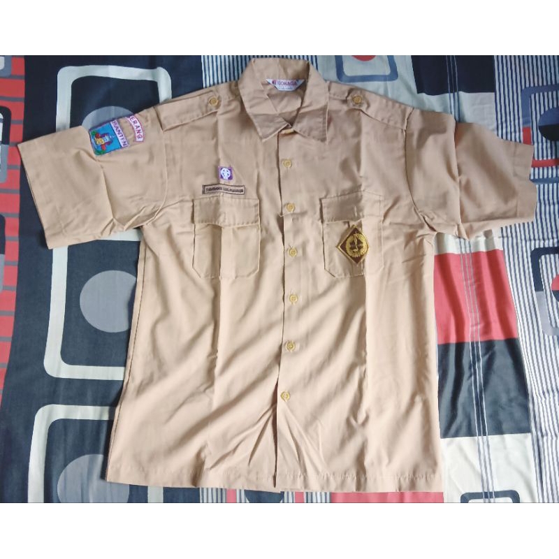 [PRELOVED] Baju Pramuka Sekolah