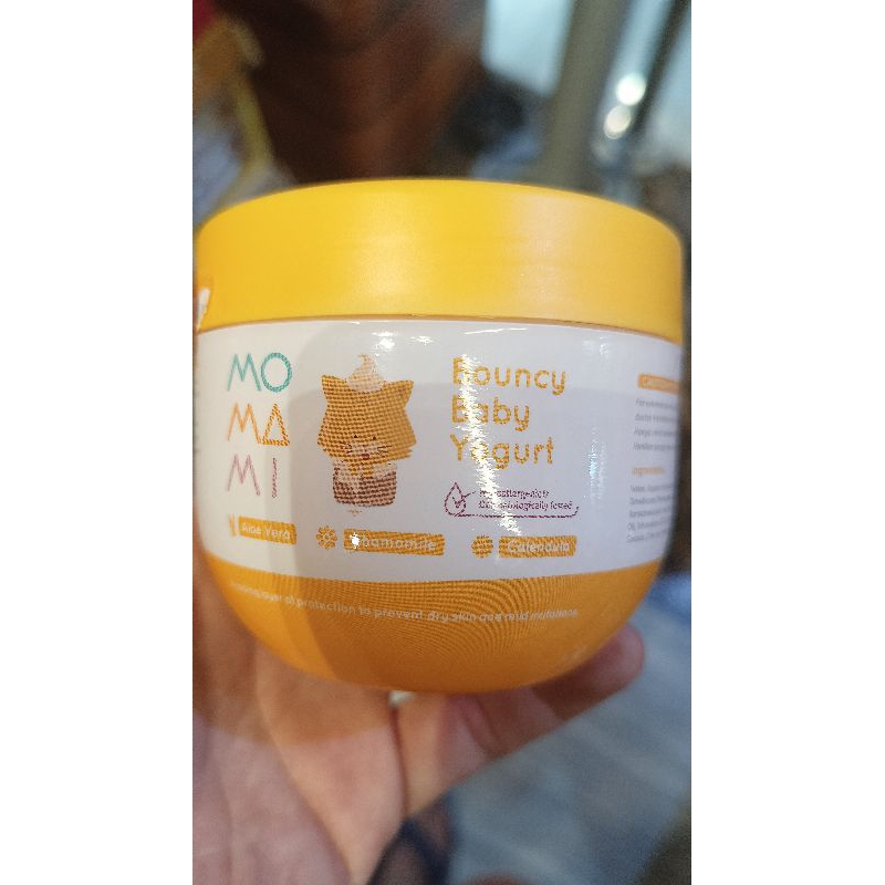 

MoMaMi Boncy Baby Yogurt / Cream(200 ml) / Botol