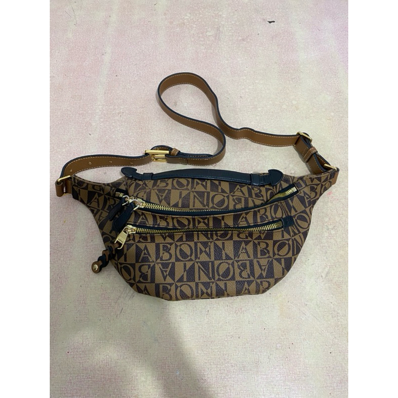 BONIA WAISTBAG ORIGINAL PRELOVED
