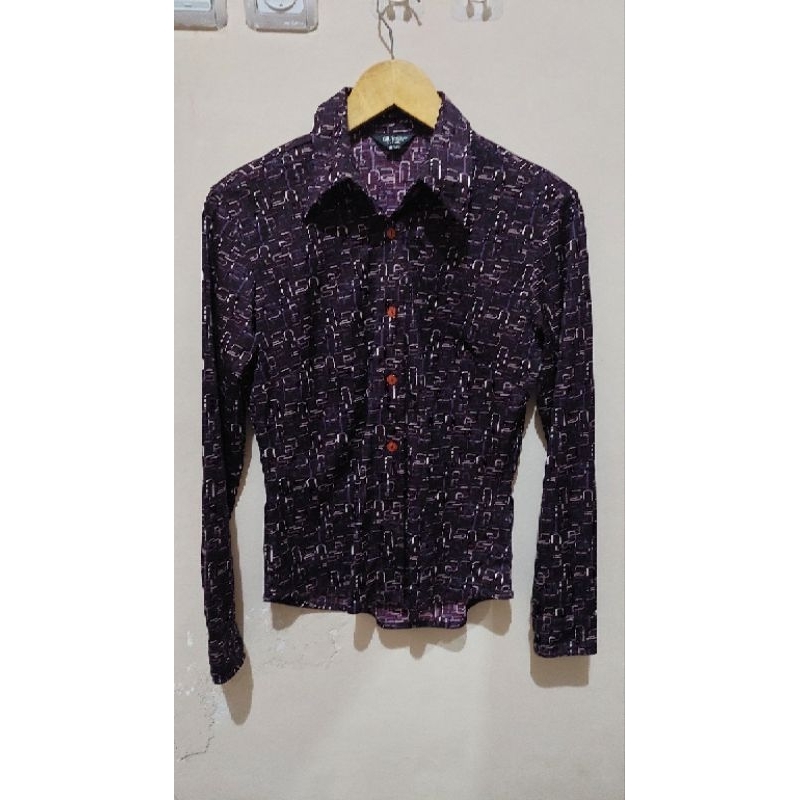 kemeja guess