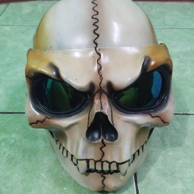 helm tengkotak, hem skull, helm unik, helm antik, helm jadul, helm langka