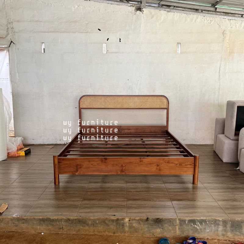 dipan tempat tidur minimalis kayu jati, tempat tidur kayu jati, ranjang tempat tidur kayu jati