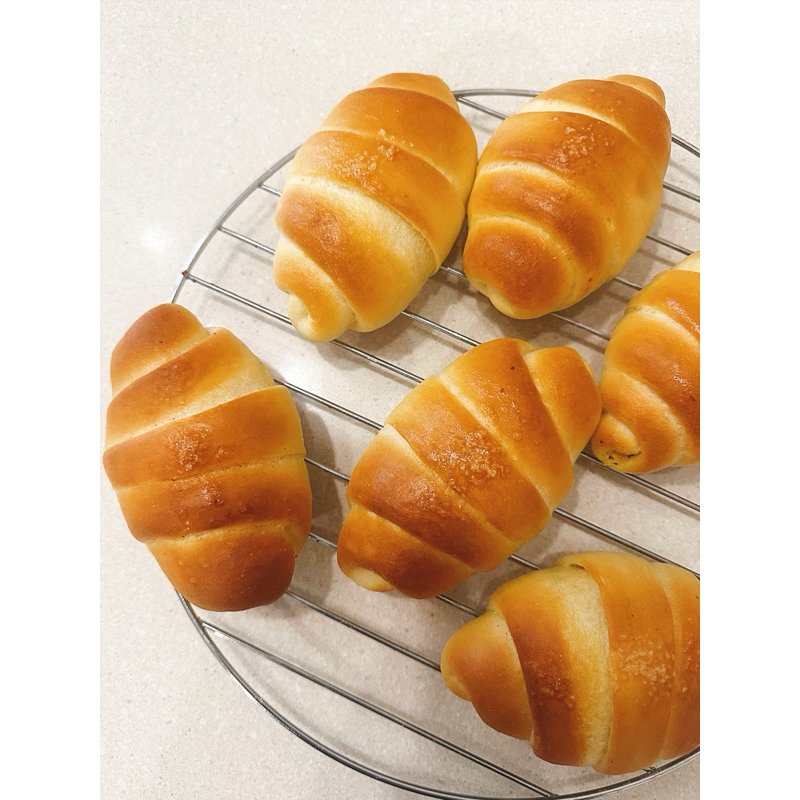 

SALT BREAD SHIO PAN SOGEUMPANG by Digemarin (MIN 5 MIX)