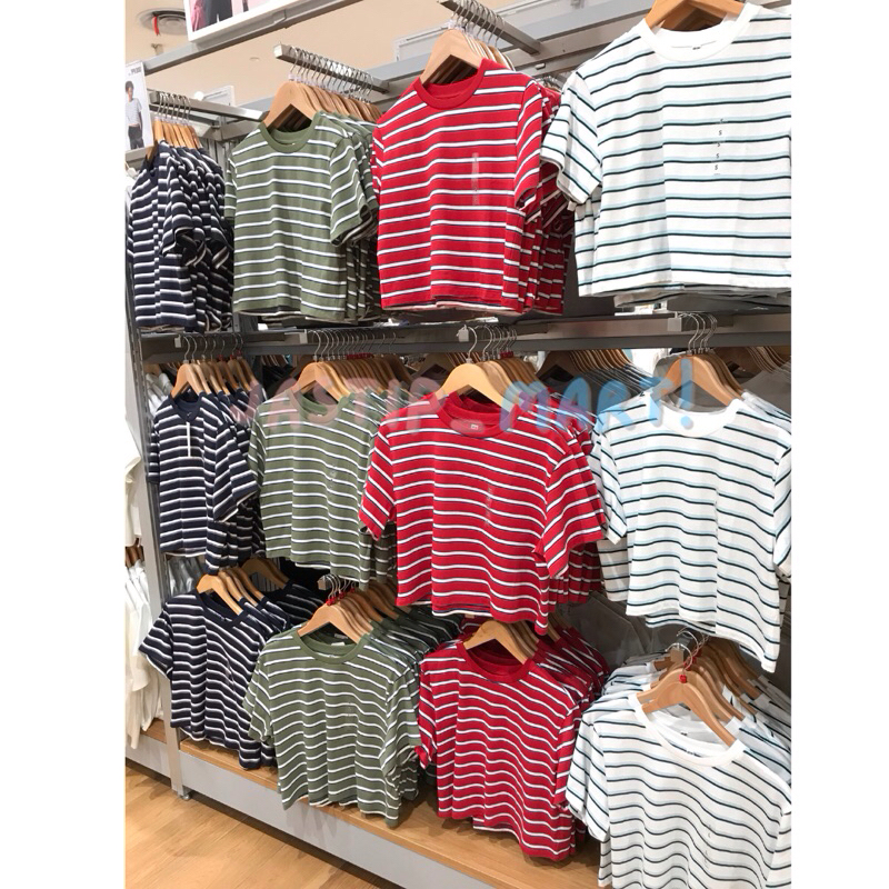 UNIQLO T-shirt Crop Garis - JASTIP