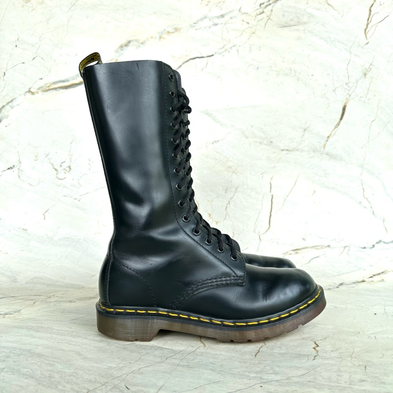 Dr martens 1914 original 14 eye
