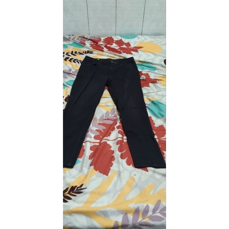 celana panjang jeans GAP