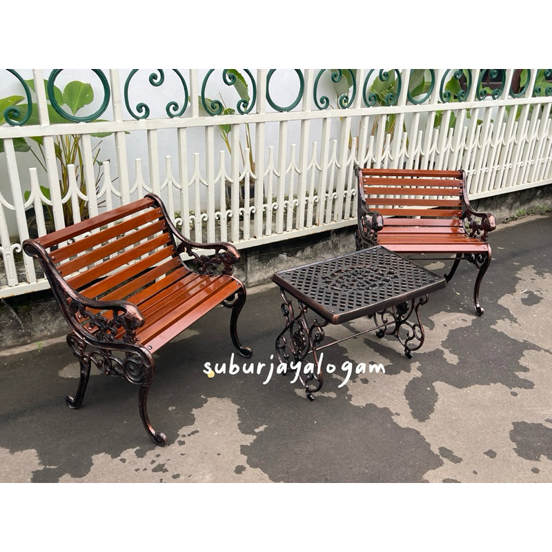 Kursi Teras Besi 1 Set Lyon