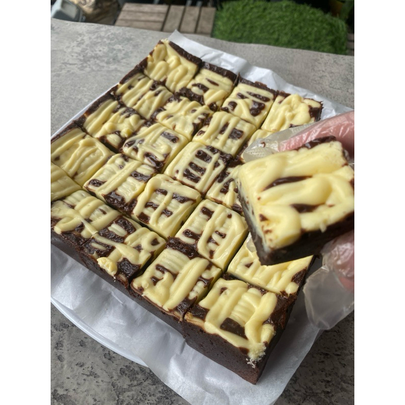 

Cheese brownies bites