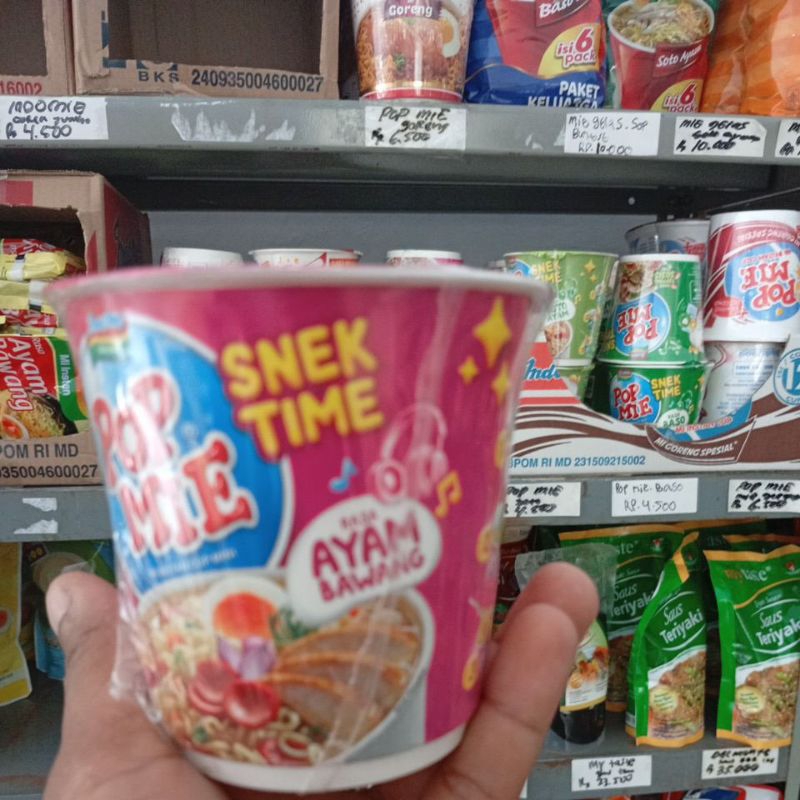 

Indomie pop mie rasa ayam bawang uk 40 gr