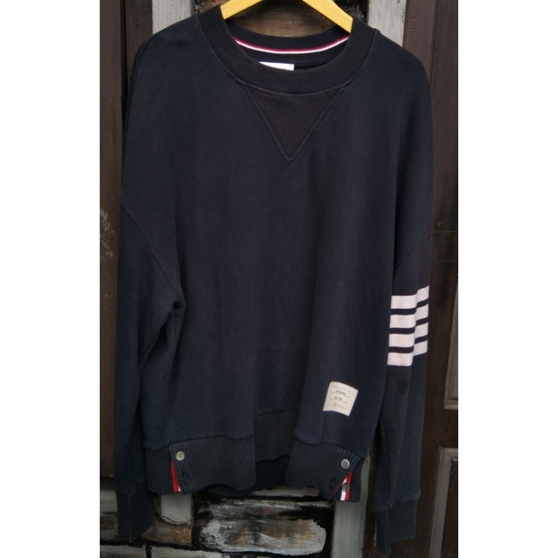 crewneck thom browne