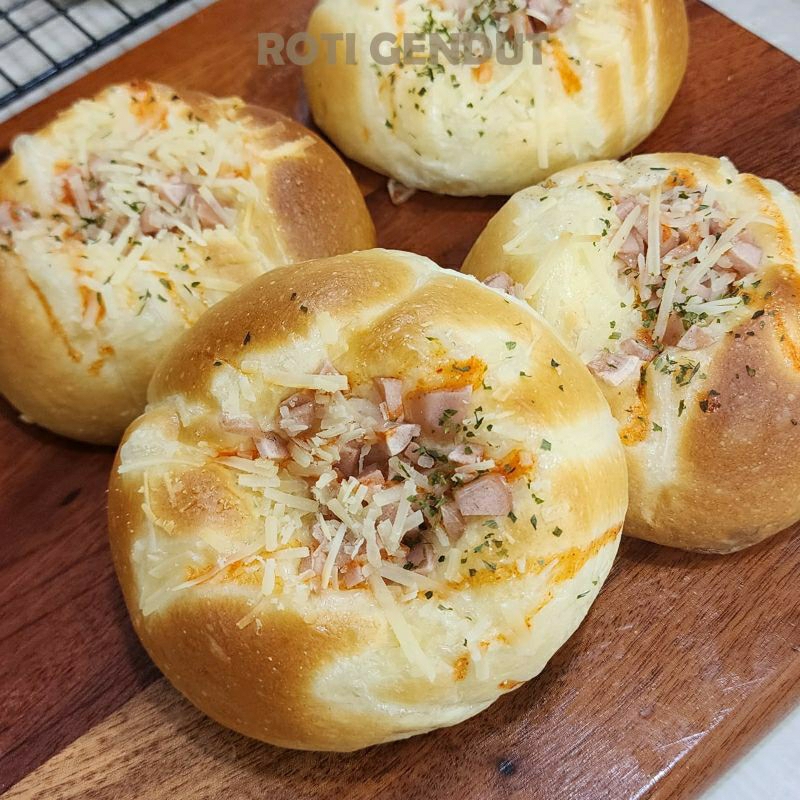 

Roti Smoked Cheese Roti Gendut