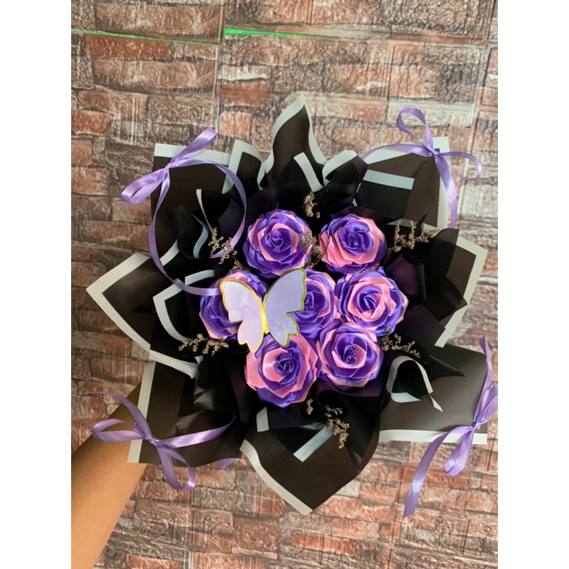 

round buket pita satin