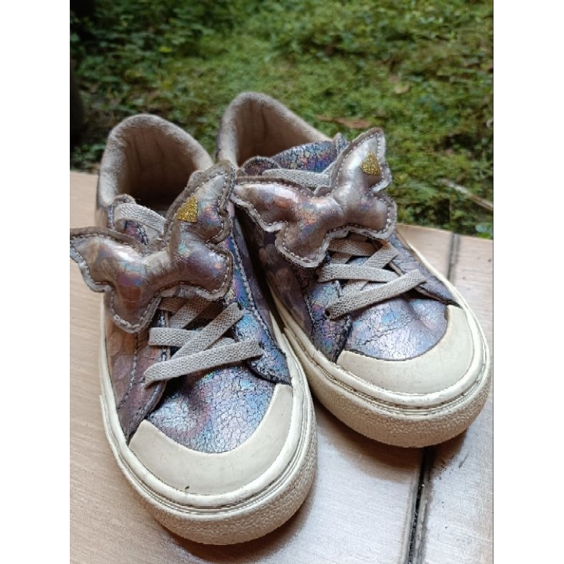 Preloved sepatu anak size 30 brand zara