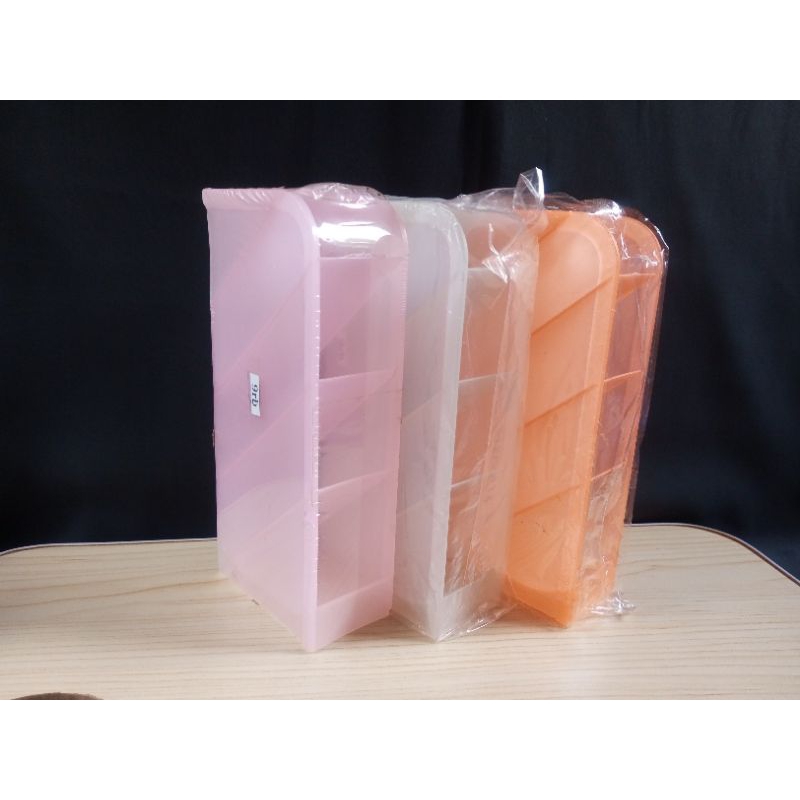 

Rak Pensil Mini 4 Sekat Serbaguna