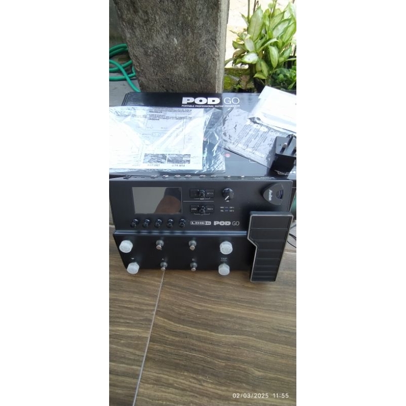 efek gitar Line 6 POD GO HELIX Multi Effect