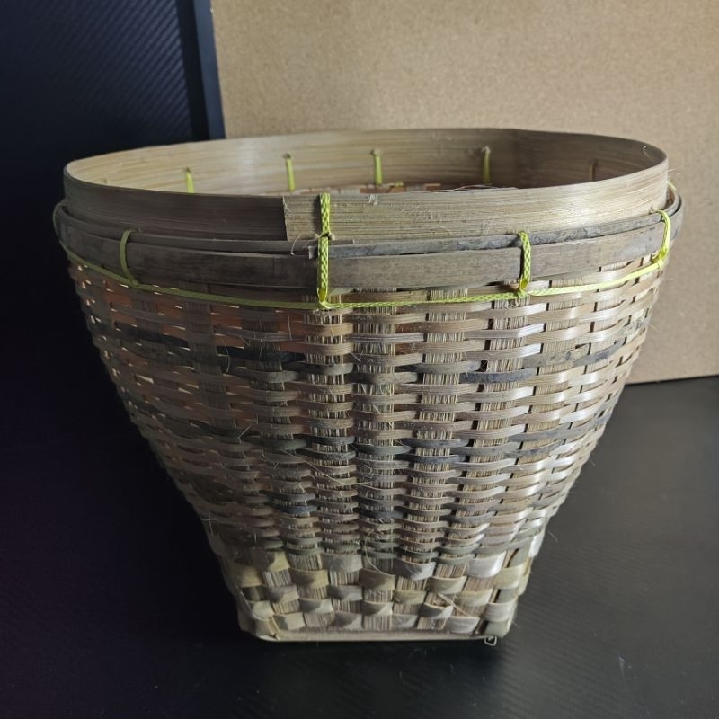 Bakul Nasi Besar Bambu/Tempat Nasi 32CM