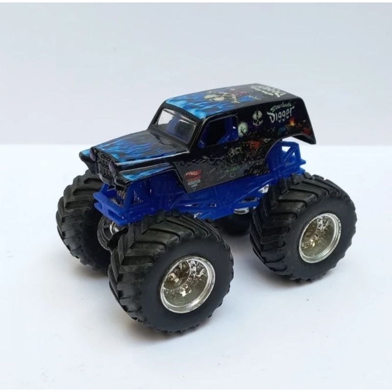 hot wheels monster jam son uva digger 1/64 loose diecast (t)