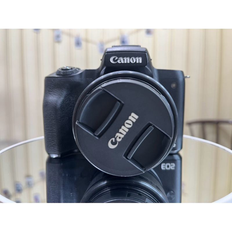 KAMERA CANON EOS M50 FULL SET BODY KIT 15-45mm (SECOND) Bagus Berkualitas