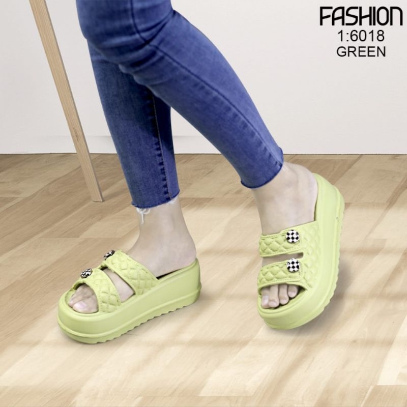 SANDAL FASHION KARET WANITA 6018