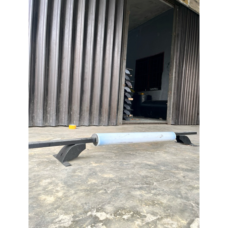 THULE PICK UP PIPA BULAT LAMPU