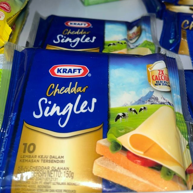 

KRAFT CHEDDAR SINGLES 10 LEMBAR 150GRAM