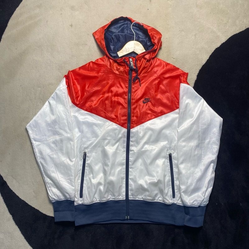 Jaket Nike Outdoor Outwear Jacket Windbreaker Hiking Hangout Motoran Sport Branded
