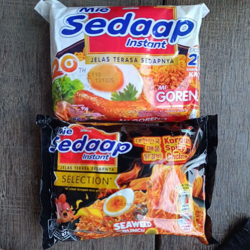 

Sedap mie goreng/ sedap selection/ mie instan