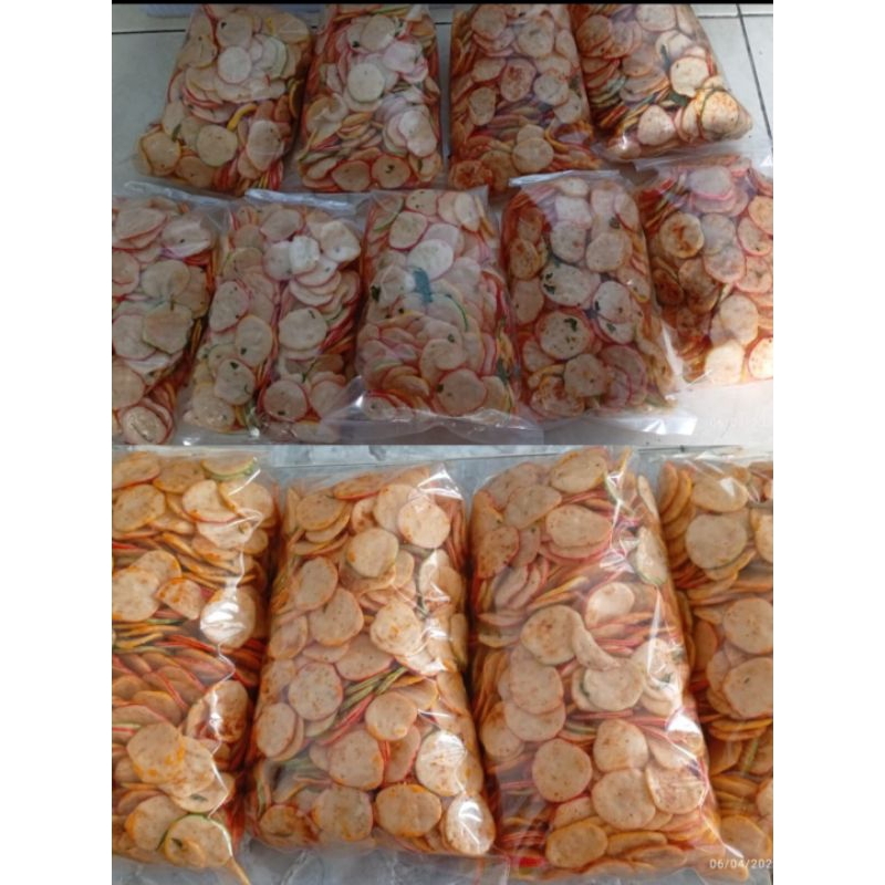 

KERUPUK SEBLAK KERING KEMASAN 200 gram