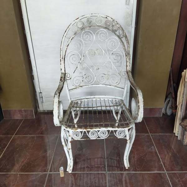 Pajangan Vintage Kursi Besi GRAB ONLY