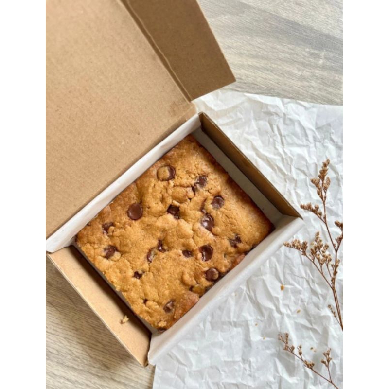 

BROWNIES SOFT COOKIES