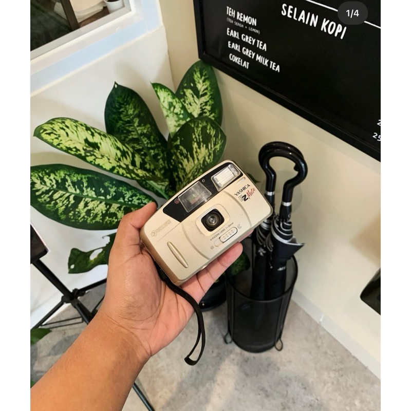 yashica ez mate