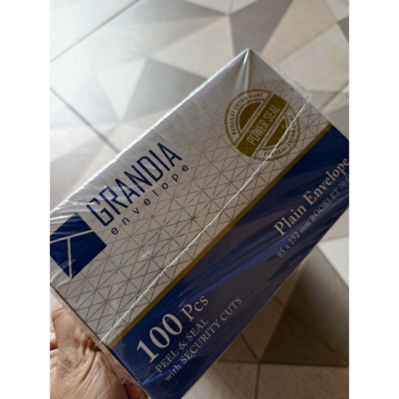 

Amplop gradia isi 100 pcs