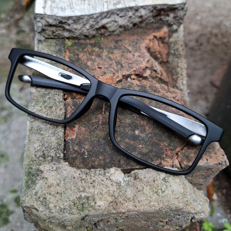 FRAME / GAGANG KACAMATA PRIA SPORTY TERLARIS FRAME TITANIUM