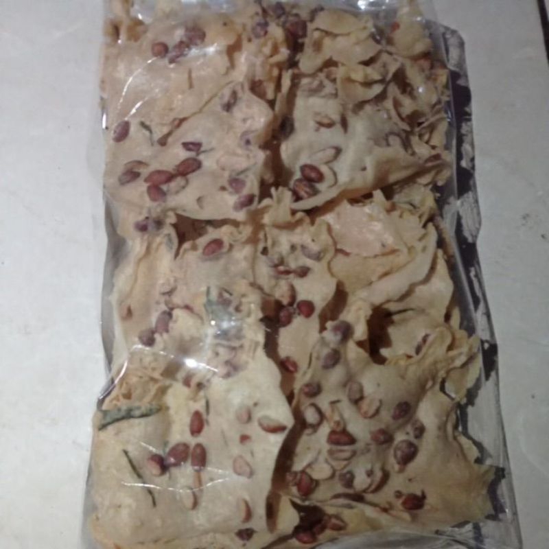 

peyek kacang tanah 230 gram