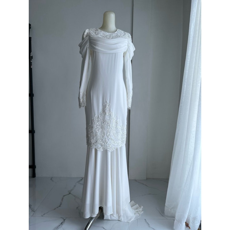 RENT/SEWA Wedding Dress Melayu