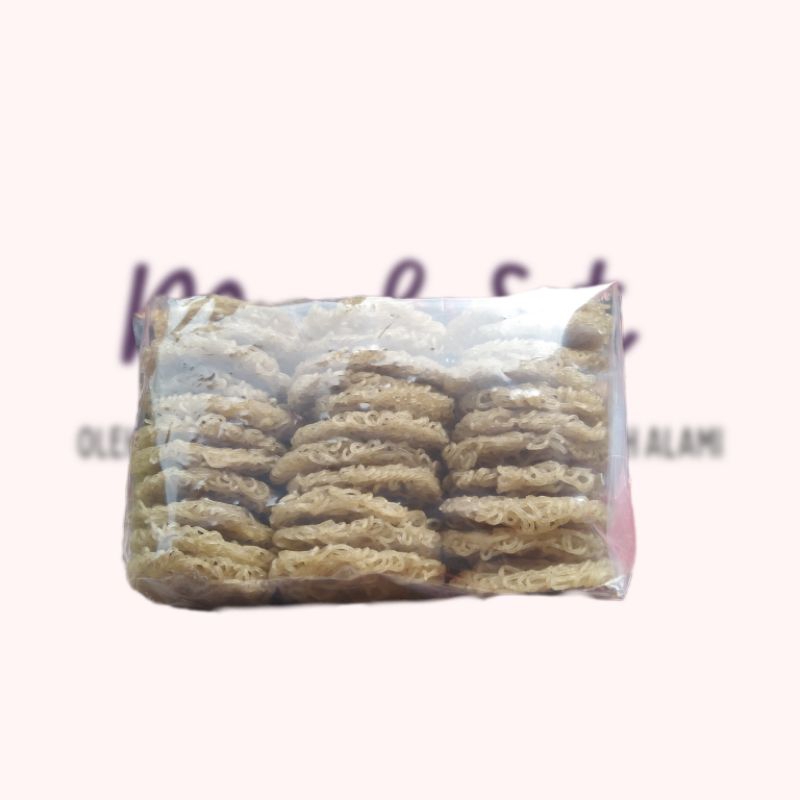 

Kerupuk Rangining dari tepung beras isi 30+