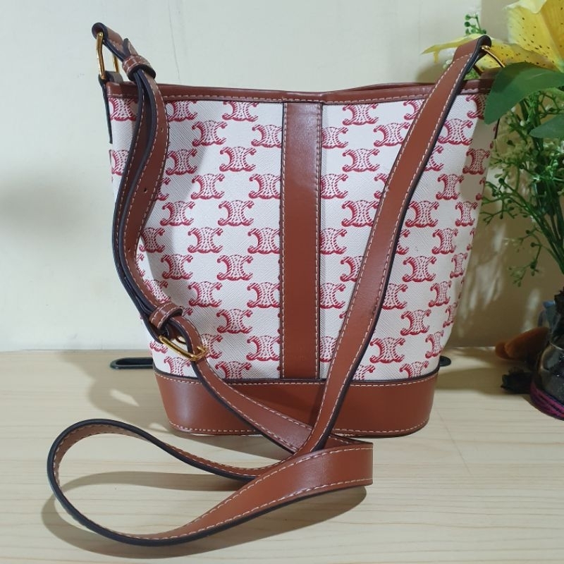 Tas Bucket sling bag Preloved