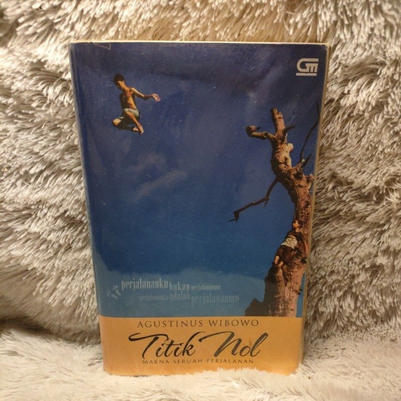 titik nol makna sebuah perjalanan