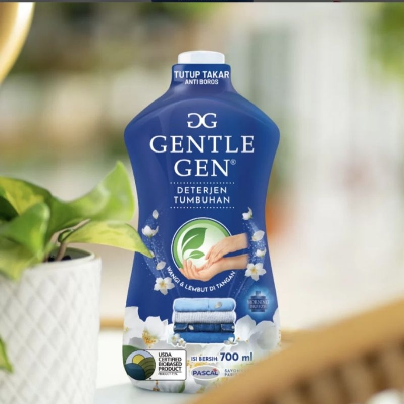 GENTLE GENT DETERJEN CAIR 700 ml Botol