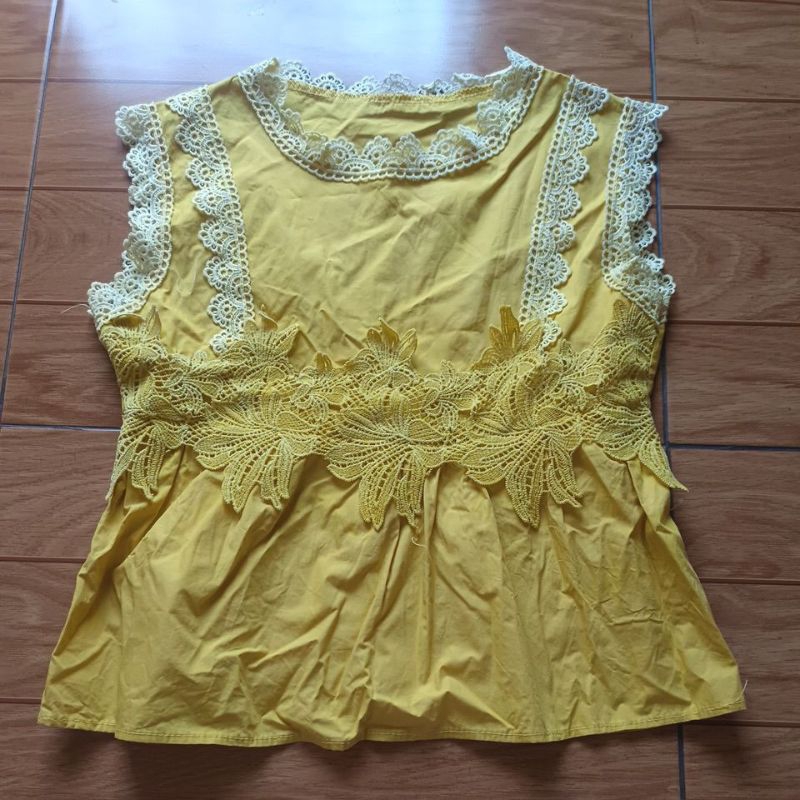 BAJU ATASAN WANITA BROKAT KATUN LD 88 cm PANJANG BAJU 53 cm