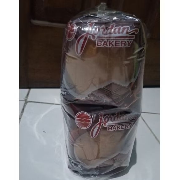 

roti jordan isi coklat