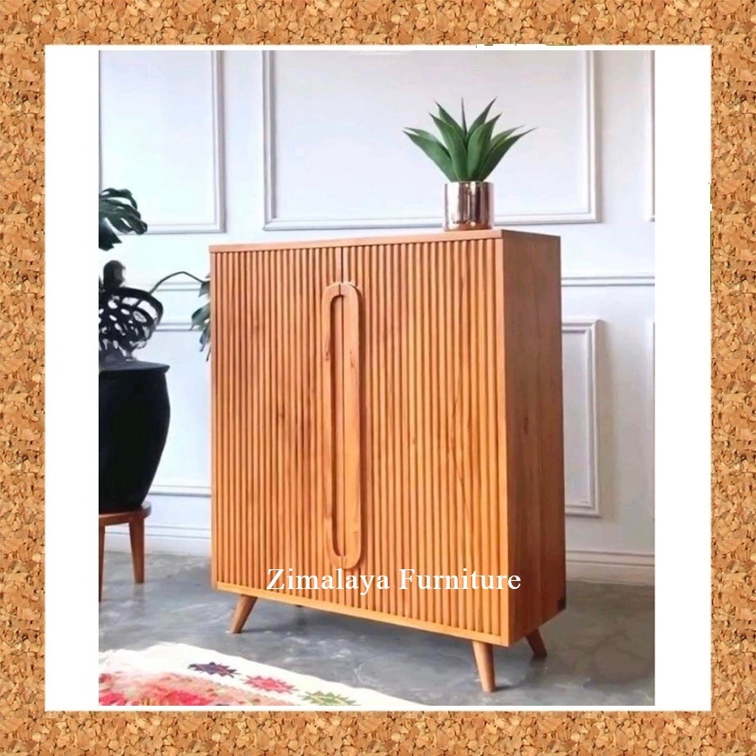 Rak Sepatu Susun Kayu Jati Lemari Sepatu Pintu Salur Rak Sepatu Kayu Tertutup